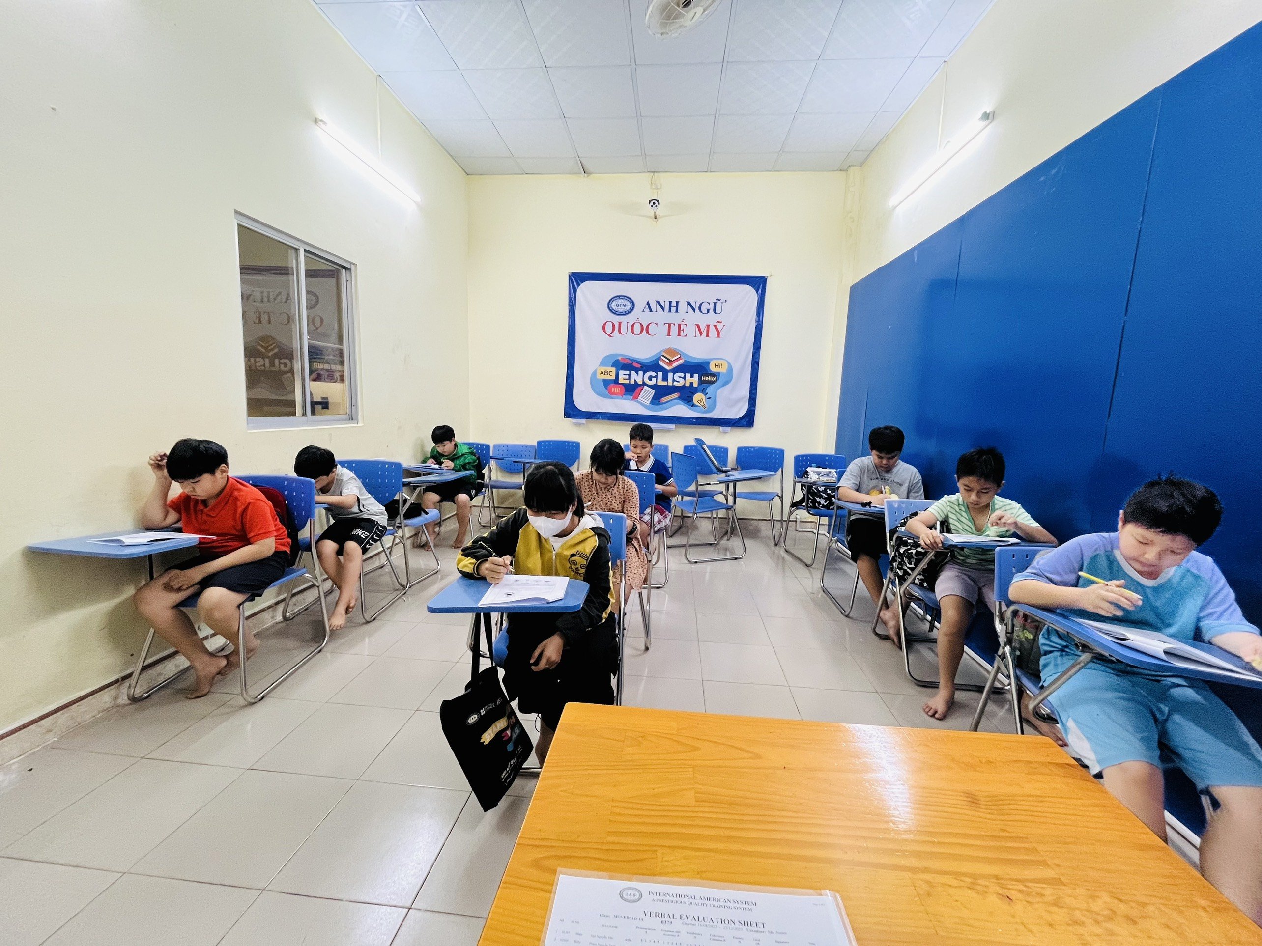 Anh văn Thiếu Nhi -Young Learners Flyers